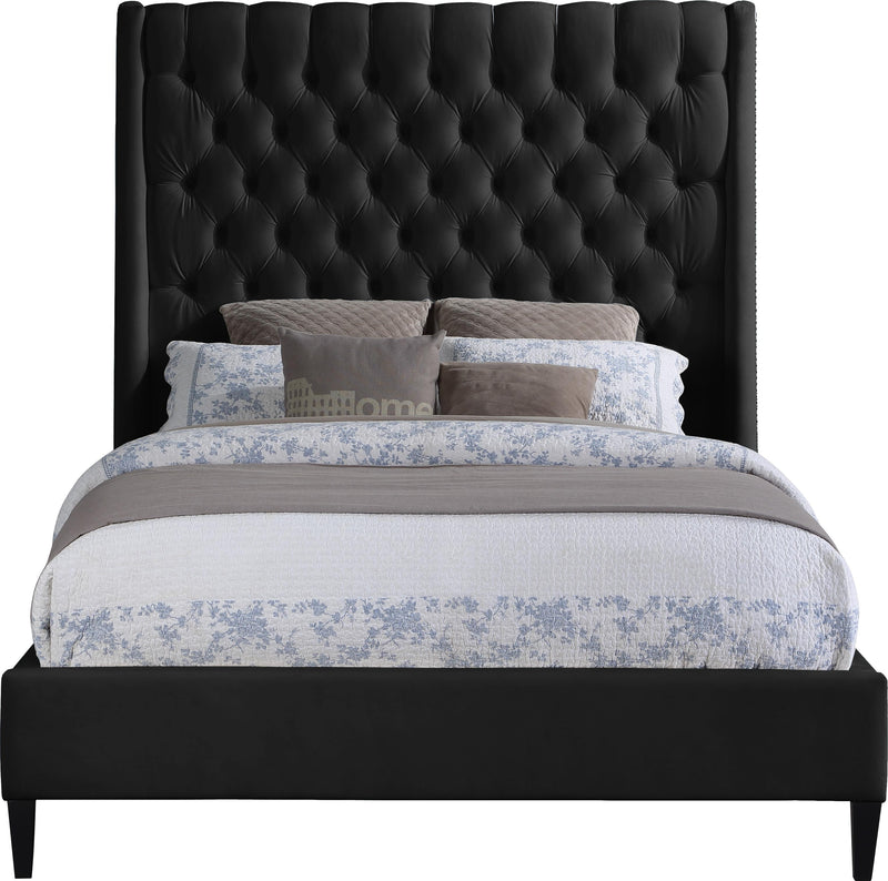 Fritz Black Velvet Full Bed