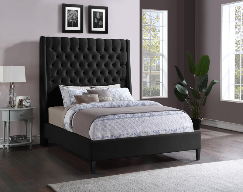 Fritz Black Velvet Full Bed