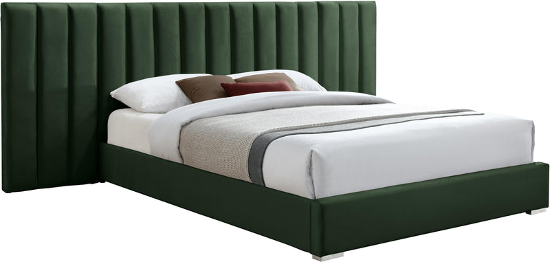 Pablo Green Velvet Queen Bed image