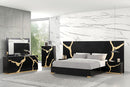 Goldsberg Queen Bed w/ Wall Panels